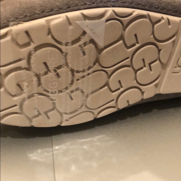 UGG kid K Ryder Moccasin gray charcoal New wBox - Picture 4 of 8
